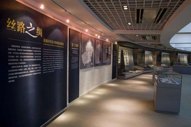 中國(guó)科技館智慧展廳以“第一視角”體驗(yàn)絲路智慧